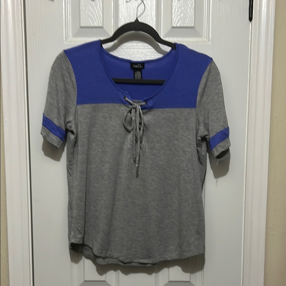 Rue21 Blue and Gray Women's Top